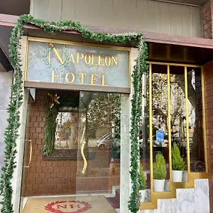 *** Hotel Napoleon Italy