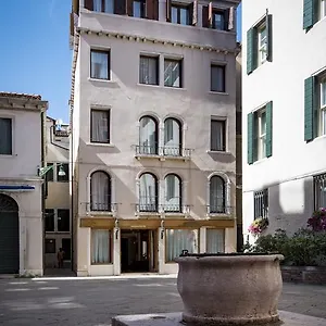*** Hotel Anastasia Italy